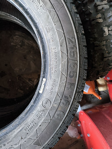 Rehvid 215/55/R16 (1 foto / 3)