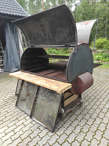 Большая BBQ печь (4 фото из 6)