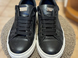 Sneakers (5 foto / 10)