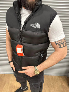 Жилеты The North Face (1 фото из 1)