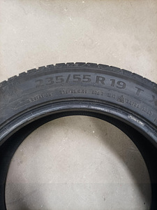 Continental Lamellrehvid 235/55 R19 (1 foto / 2)