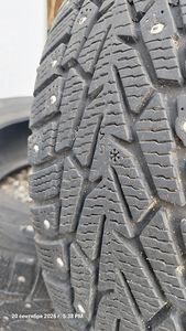 2шт. 195/65/R15 Nokian (4 фото из 5)
