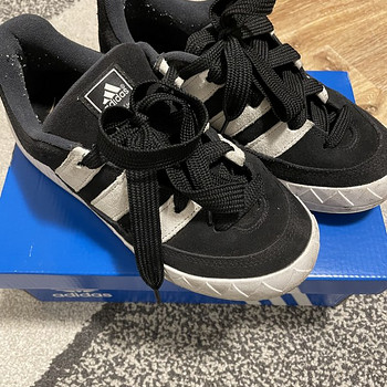 Adidas Adimatic black
