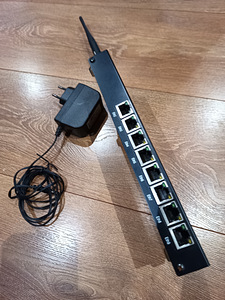 Mikrotik RouterBoard 493AH (3 foto / 4)