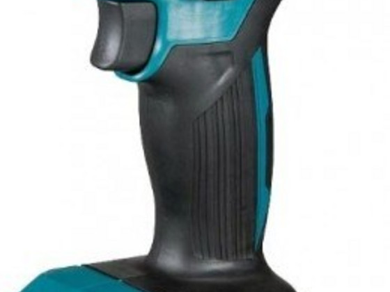 Аккумуляторная дрель-шуруповерт Makita DTD 153 + Аку 5,0Ач