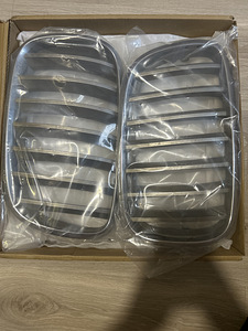 Решетка для x 5 2008 (1 фото из 2)