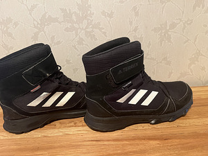 Сапоги Adidas р.39 (2 фото из 4)