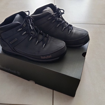 Müüa Timberland saapad suurus 38