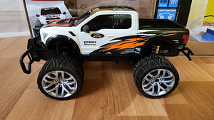 RC auto kaugjuhitav Carrera Ford F-150 Raptor (1 foto / 6)