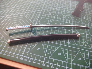 Müüa katana, pikkus 22 cm, dekoratiivne. (1 foto / 3)