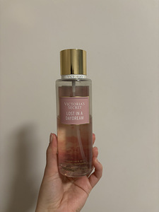 Victoria’s Secret (1 фото из 2)
