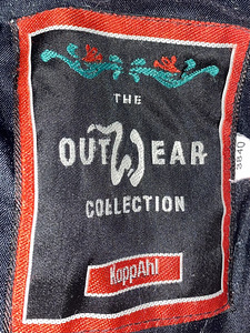 Продам куртку (2 фото из 3)
