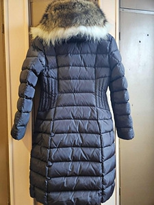 Продам пальто (2 фото из 3)