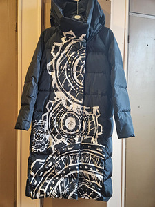 Продам пальто (1 фото из 3)