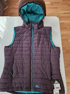 Naiste soojustatud vest. (4 foto / 4)