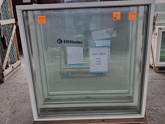 Aken kinnine F1L-14x14 1380/1380, NCS S 0502-Y valge, Rw-34d