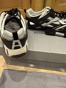 BALENCIAGA suurus 45, originaal (4 foto / 9)
