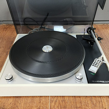 Thorens TD150 MK II 2-скоростной проигрыватель с ременным пр
