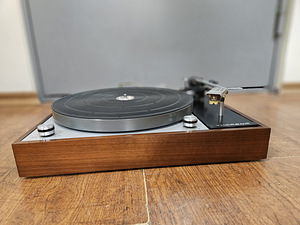 Thorens TD150 MK II 2-скоростной проигрыватель с ременным пр (2 фото из 9)