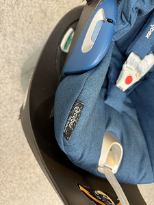 Cybex Cloud Z i-Size - Mountain Blue + cybex Isofix BASE Z (2 foto / 9)
