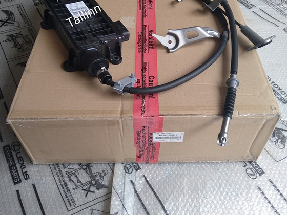 Toyota Avensis 46300-05010 46300-05011 46300-05012