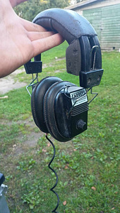 Metallidetektor (2 foto / 4)