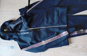 Guess Xs (3 фото из 4)