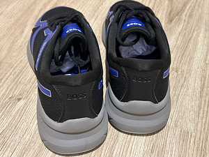 Uued Orig.Meeste tossud Boss (5 foto / 7)