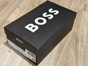 Uued Orig.Meeste tossud Boss (1 foto / 7)