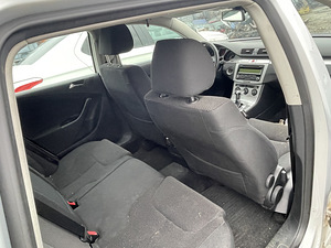 VW PASSAT 2,0D 103 KWT, AUTOMAAT, VARUOSAD (2 foto / 7)