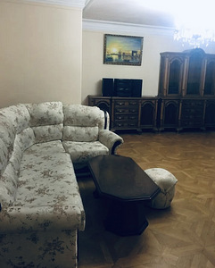 Трехкомнатная квартира на улице Сарьяна (6 фото из 7)