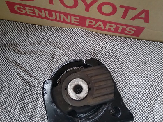 Toyota Lexus 1236126080