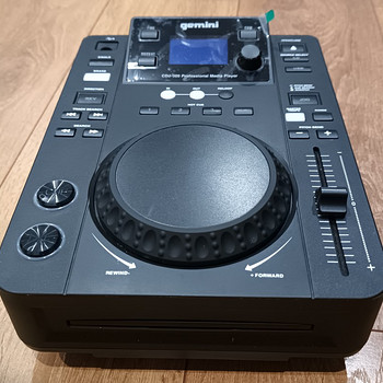 Gemini CDJ-300 mängija