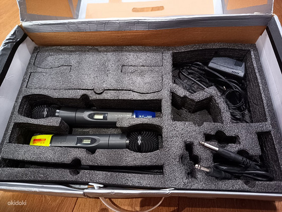 Professionaalne raadiomikrofoni komplekt MICW41