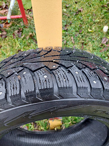 Nokian Hakkapeliitta 5 5мм (2 фото из 2)