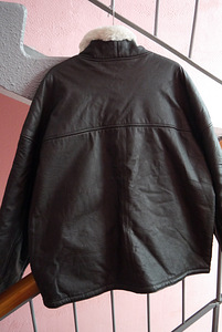 Тёплая мужская кожаная куртка на меху 3XL / 4XL (4 фото из 10)