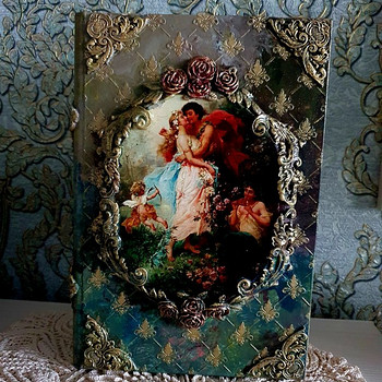 Шкатулка