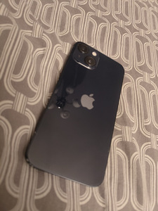 iPhone 13 128 ГБ (1 фото из 3)