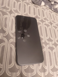 iPhone 13 128 ГБ (2 фото из 3)