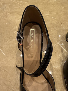 Marc Jacobs размер 40 (9 фото из 9)