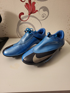 Kollektsionääridele NIKE MERCURIAL (2 foto / 5)