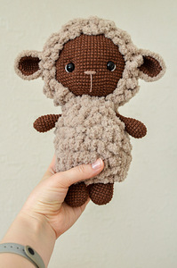 Игрушка овечка Sheep toy (2 фото из 3)