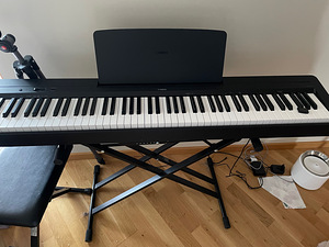 КЛАВИШНЫЙ ИНСТРУМЕНТ YAMAHA P45 НОВЫЙ (1 фото из 2)