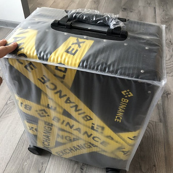 Новый чемодан Binance