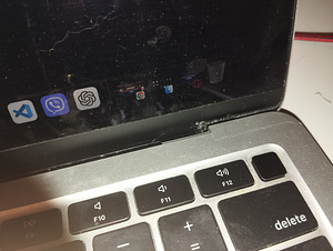 Продам MacBook Air (2 фото из 4)