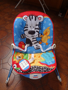 Детский шезлонг Fisher Price W 2201 (6 фото из 8)