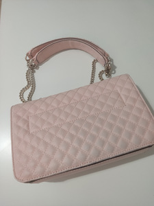 Сумка guess (2 фото из 3)
