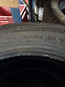 Lamellrehvid 225/50R18 95T - 4tk (3 foto / 6)