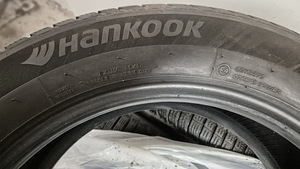 Hankook WINTER I*CEPT EVO2 97H XL M+S (8 foto / 9)