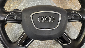 Руль Audi A6C7 (3 фото из 10)